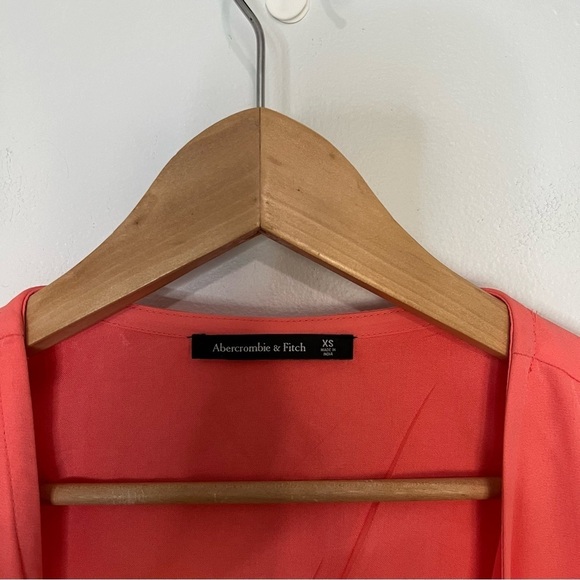 Abercrombie & Fitch Wrap Angel Sleeve Midi Dress size xsmall - Picture 10 of 11